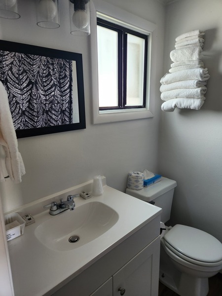 Double 2 Full Beds Photo 7